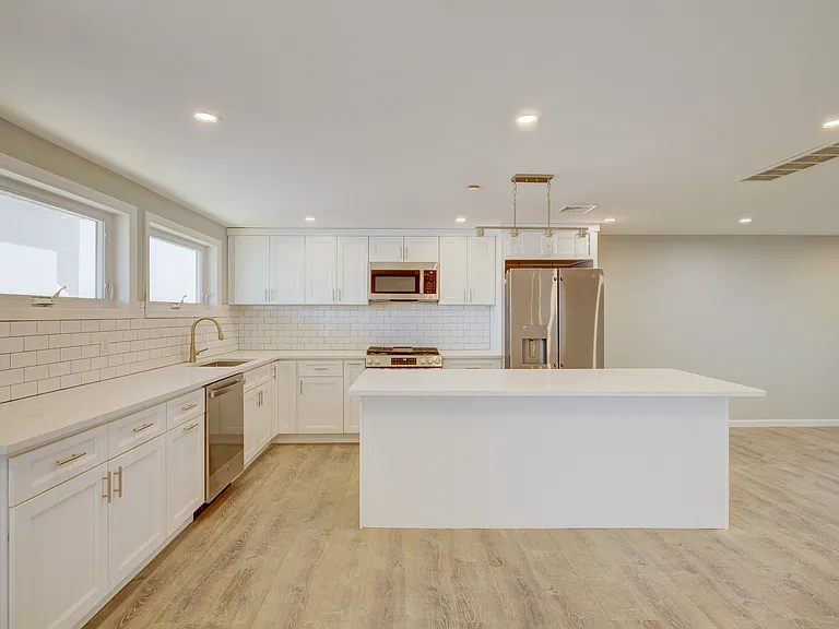 46 Kentucky St #1 — Photo 6
