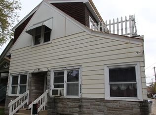 2060 S 25th St, Milwaukee, WI 53204