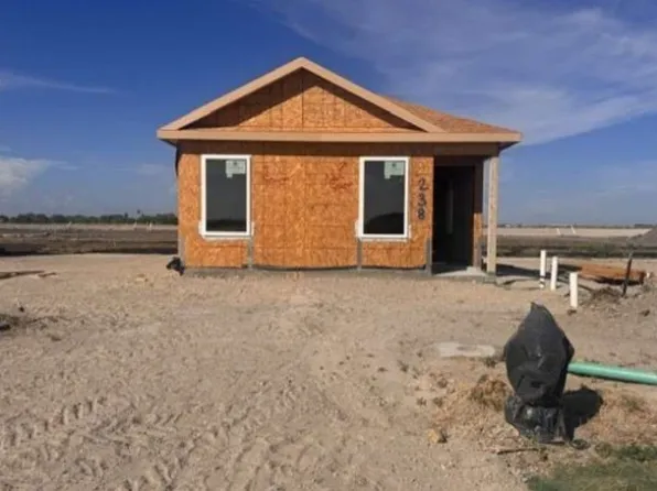 238 Lorberau Ln, Sinton, TX 78387