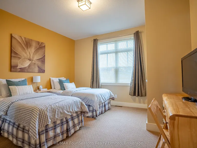 125 Fairway Ct #125 — Photo 25