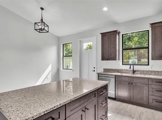 220 Boone Dr, Auburndale, FL 33823