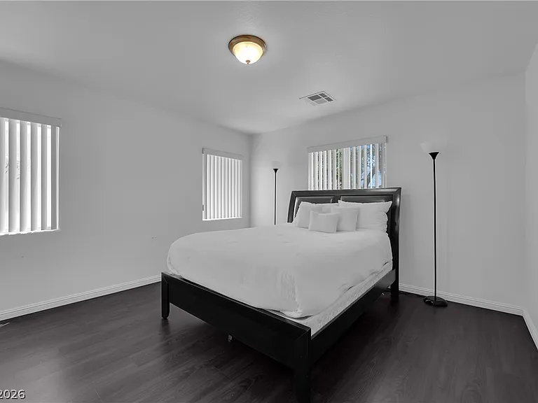 5079 Desert Dandelion Ct — Photo 13