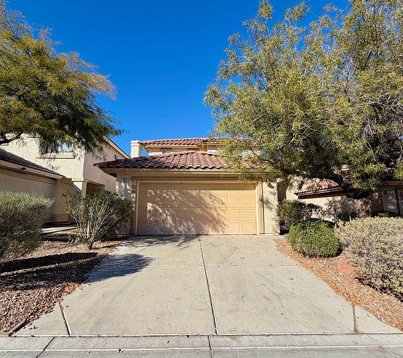 1st image of 1021 Miradero Ln