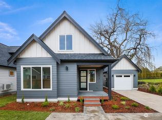 2813 Saint Paul St, Bellingham, WA 98226