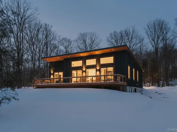 140 Country Road, Callicoon, NY 12723