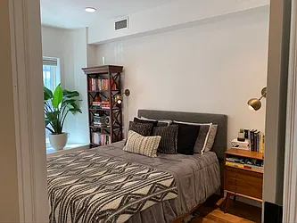 Rented by Brownstone Property Group