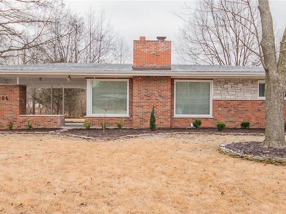 1st image of 806 Renee Ln