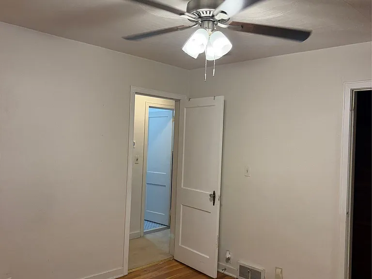 4 Edward St #1 — Photo 21