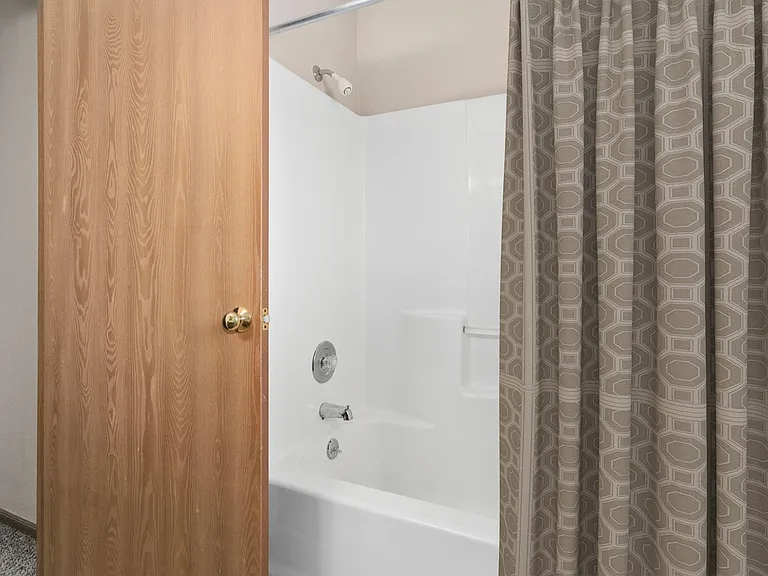1304 Crosswinds Ct #1 — Photo 11