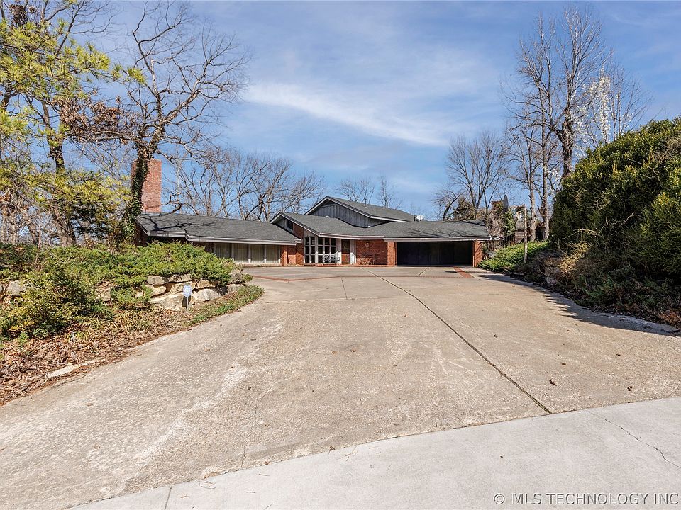1st image of 2100 N Star Ct