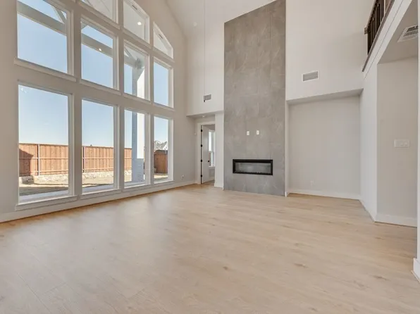 701 Clover Ln, Anna, TX 75409