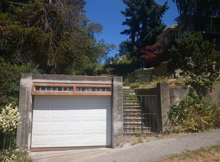 214 NW 55th St, Seattle, WA 98107