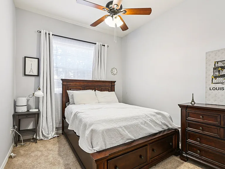 7435 Arlington Grove Cir #A — Photo 31