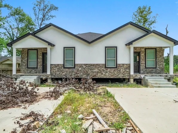 16227 Green Manor Dr, Humble, TX 77396