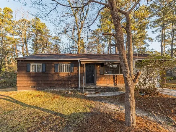 5970 Heatherwood Ln, Riverdale, GA 30296