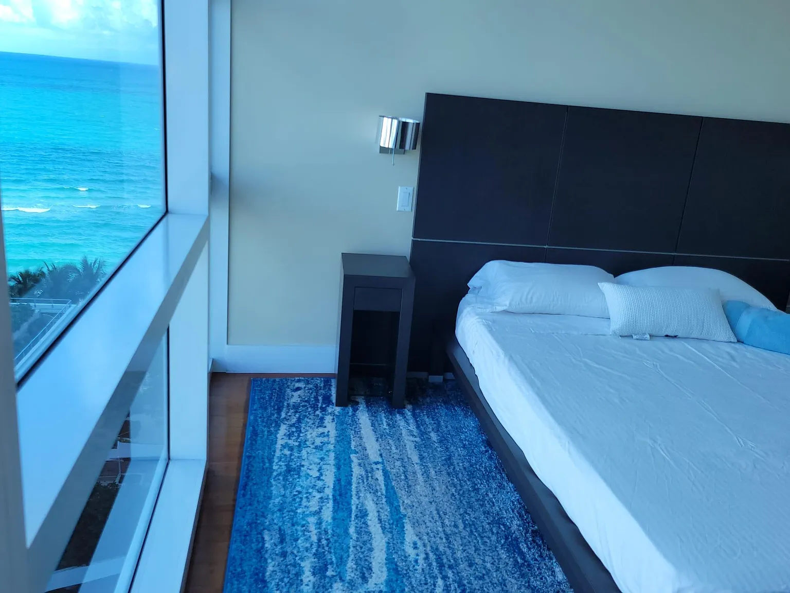 6801 Collins Ave — Photo 3