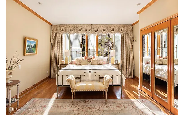 Sold by Douglas Elliman | media 7