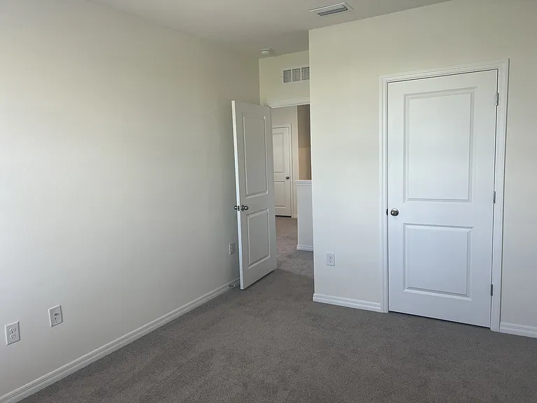 31284 Penny Surf Loop #1 — Photo 19