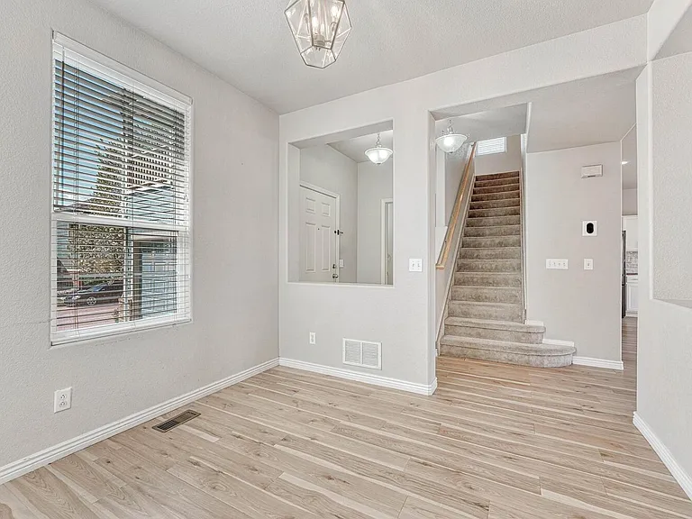 6442 Silverwind Cir — Photo 13