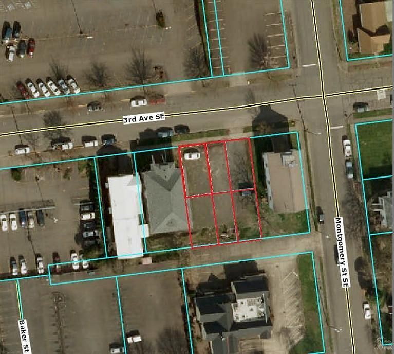 2nd image of 228 3rd Ave SE
