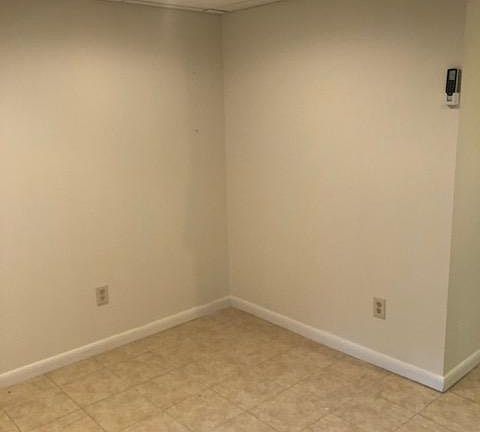3rd image of 4 Beryl Rd APT 2A