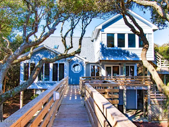 577 Forest Dunes Drive, Pine Knoll Shores, NC 28512