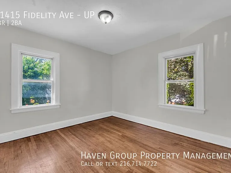 11415 Fidelity Ave #UP — Photo 13