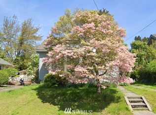 1716 N 47th St, Seattle, WA 98103