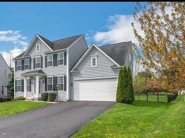 18930 Maple Valley Cir