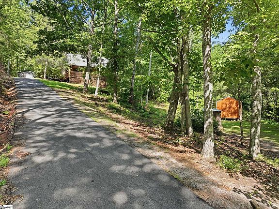 2nd image of 115 Parnell Bridge Rd