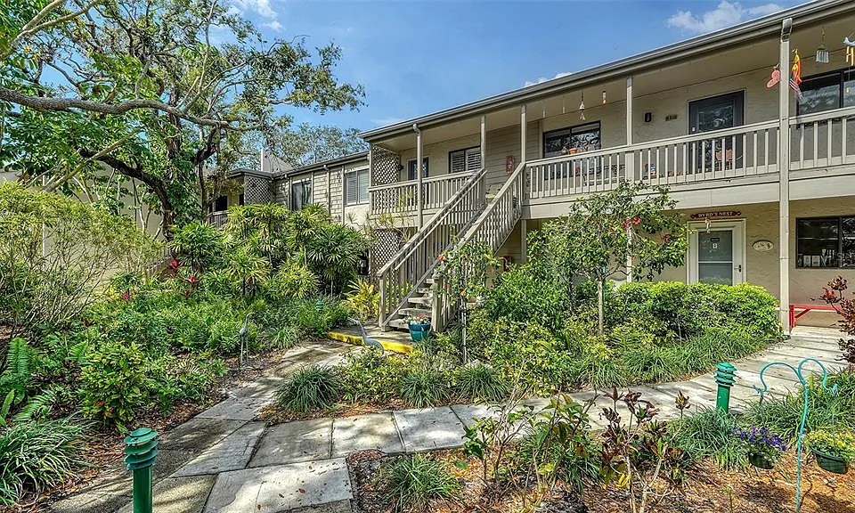 1601 Pelican Point Dr #HA212