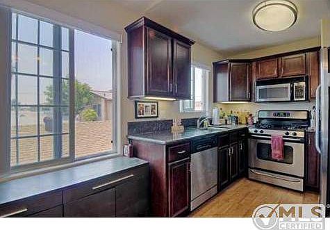 2nd image of 4524 Wilson Ave Unit 202