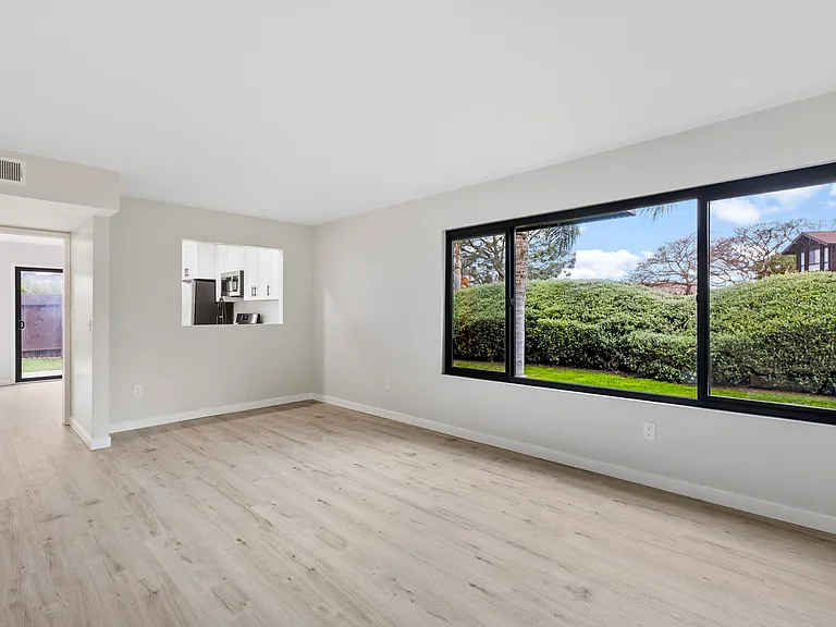 2524 Ocean Cove Dr — Photo 6