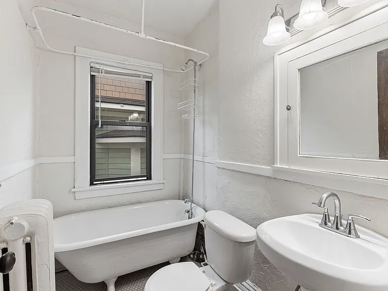 3121 Girard Ave S — Photo 28