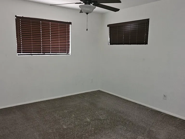 4208 E Montecito Ave — Photo 12