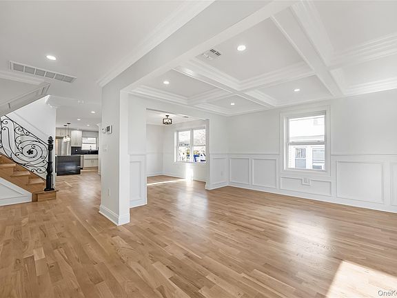 5th image of 21 Norman Avenue