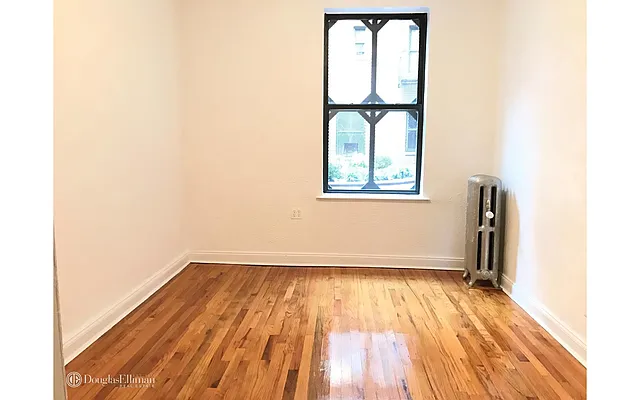 Rented by Douglas Elliman | media 4