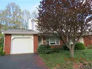 1st image of 14A Lacosta Dr