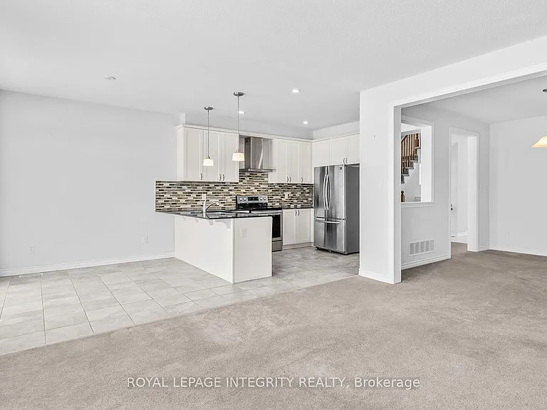 163 Cranesbill Rd — Photo 3
