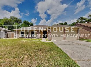 10210 Rippling Fields Dr, Houston, TX 77064