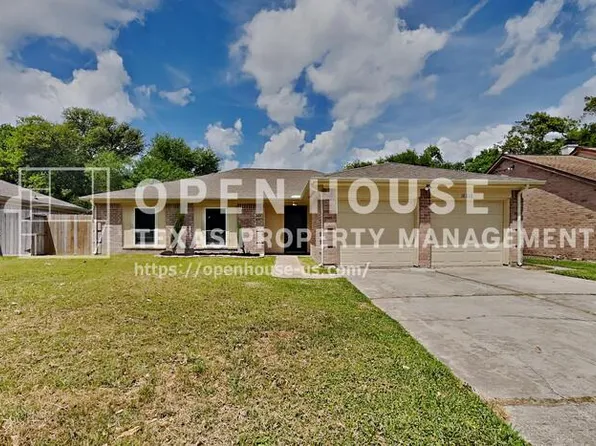 10210 Rippling Fields Dr, Houston, TX 77064