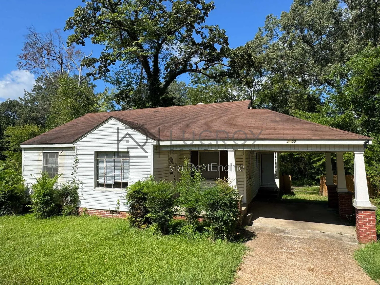 3 bed, 2.0 bath, 1560 sqft, $1,250 — Photo 1
