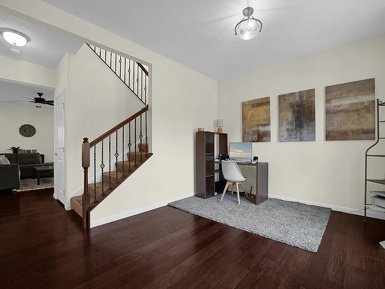 6468 Holly Ln — Photo 6