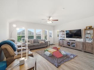 5322 New Iberia Ln, Dickinson, TX 77539