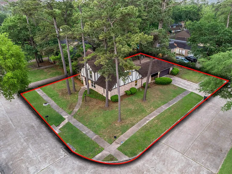 14719 Cedar Point Dr — Photo 46