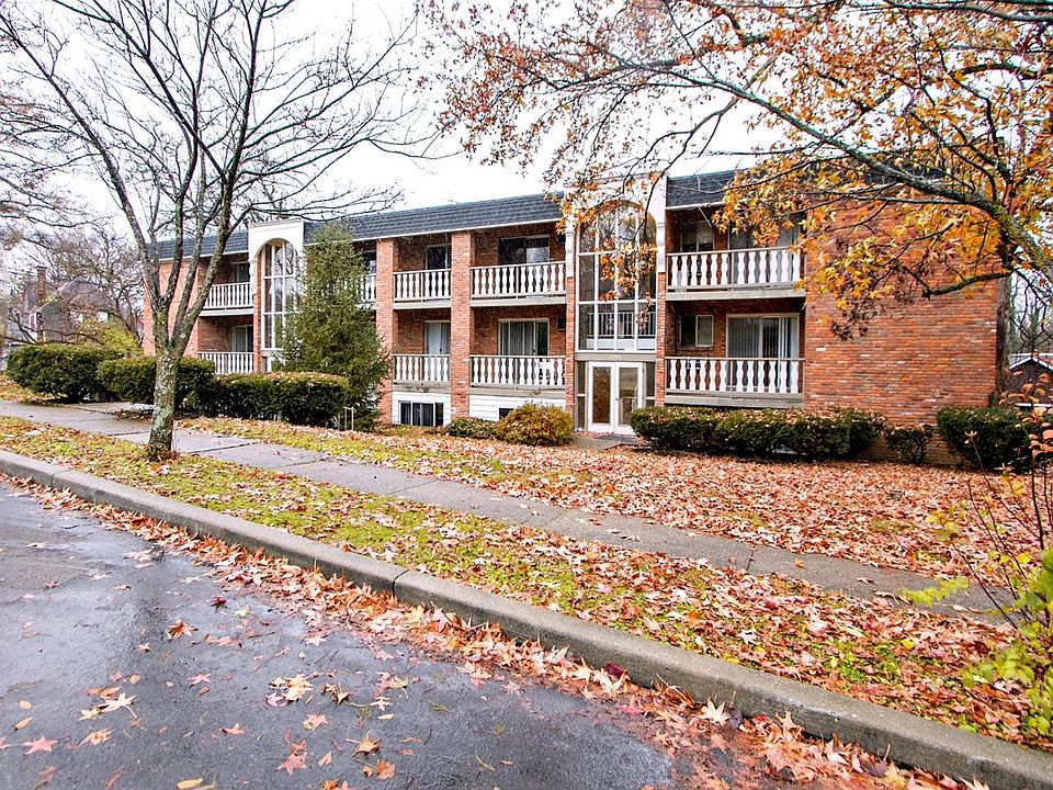1st image of 2704 Cypress Way APT 1