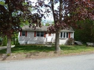 46 Janice Ave, Dracut, MA 01826