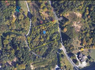 1090 Sharp Hollow Rd, Sevierville, TN 37862