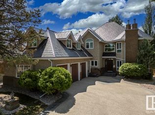 309 Weaver Point E, Edmonton, AB T6M2J4