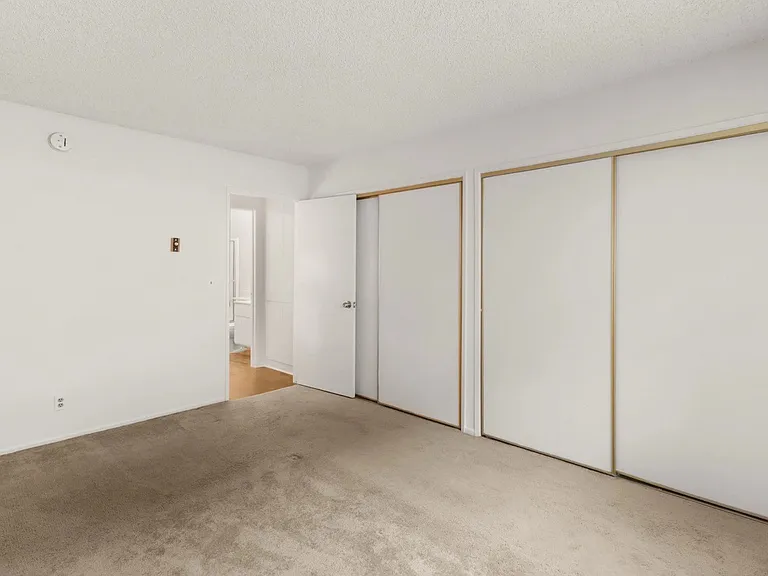 11677-11683 Goshen Ave. Los Angeles CA 90049 — Photo 16
